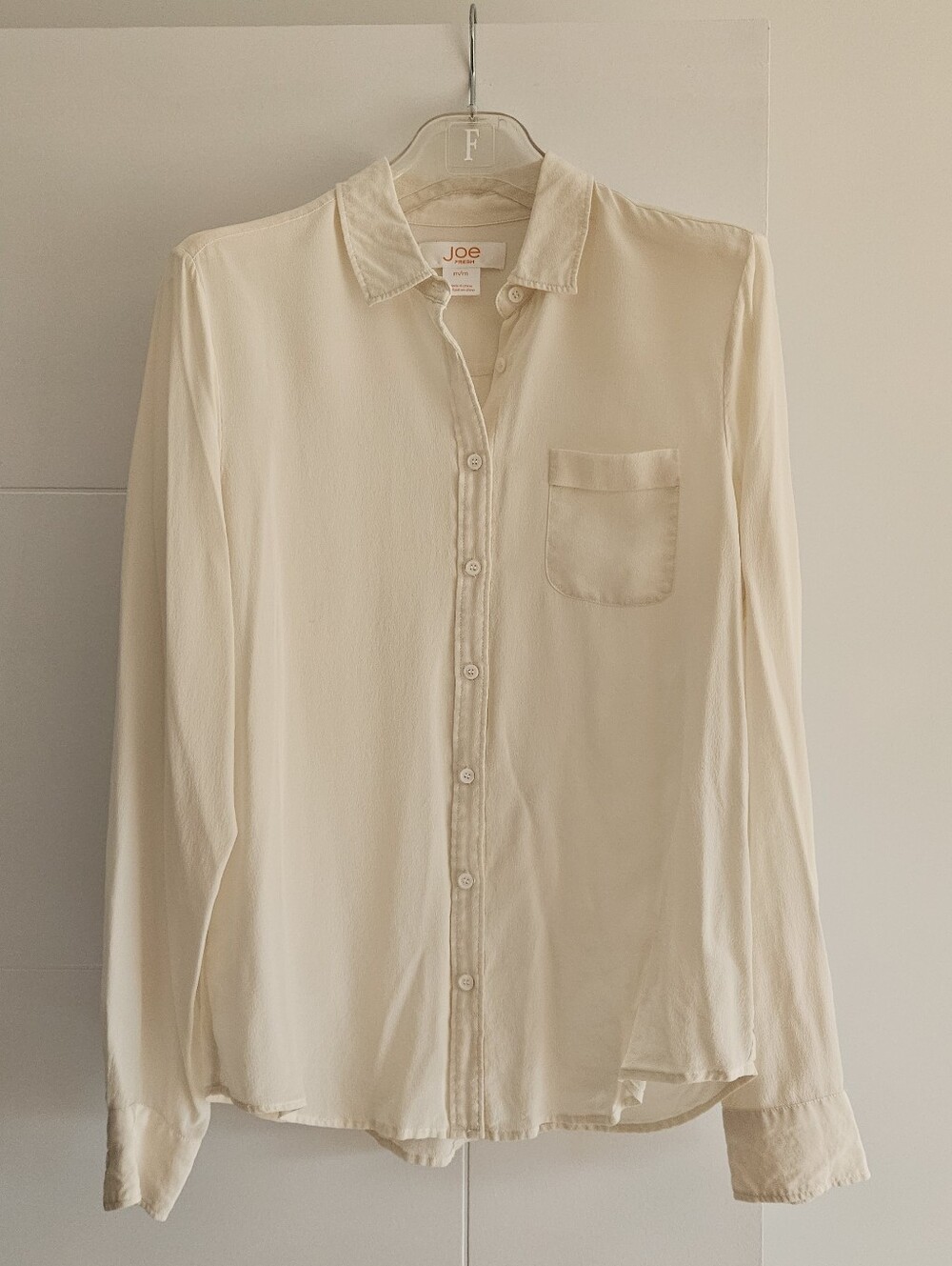 Joe Fresh 100% Silk sz M Button Up Dress Shirt Medium Cream Blouse